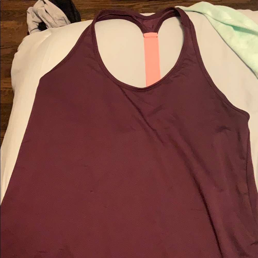 Athletic top